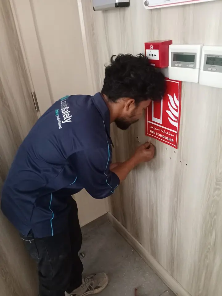 Fire Extinguisher Installation, photo 2